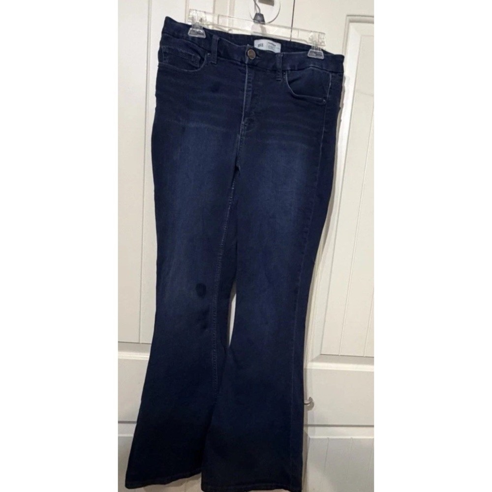 BKE Parker Womens Denim Jeans Blue Size 28x33.5 Bootcut Medium Wash Snatched Wai